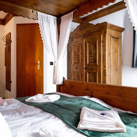 Hotel Zum See, Titisee Esterno foto