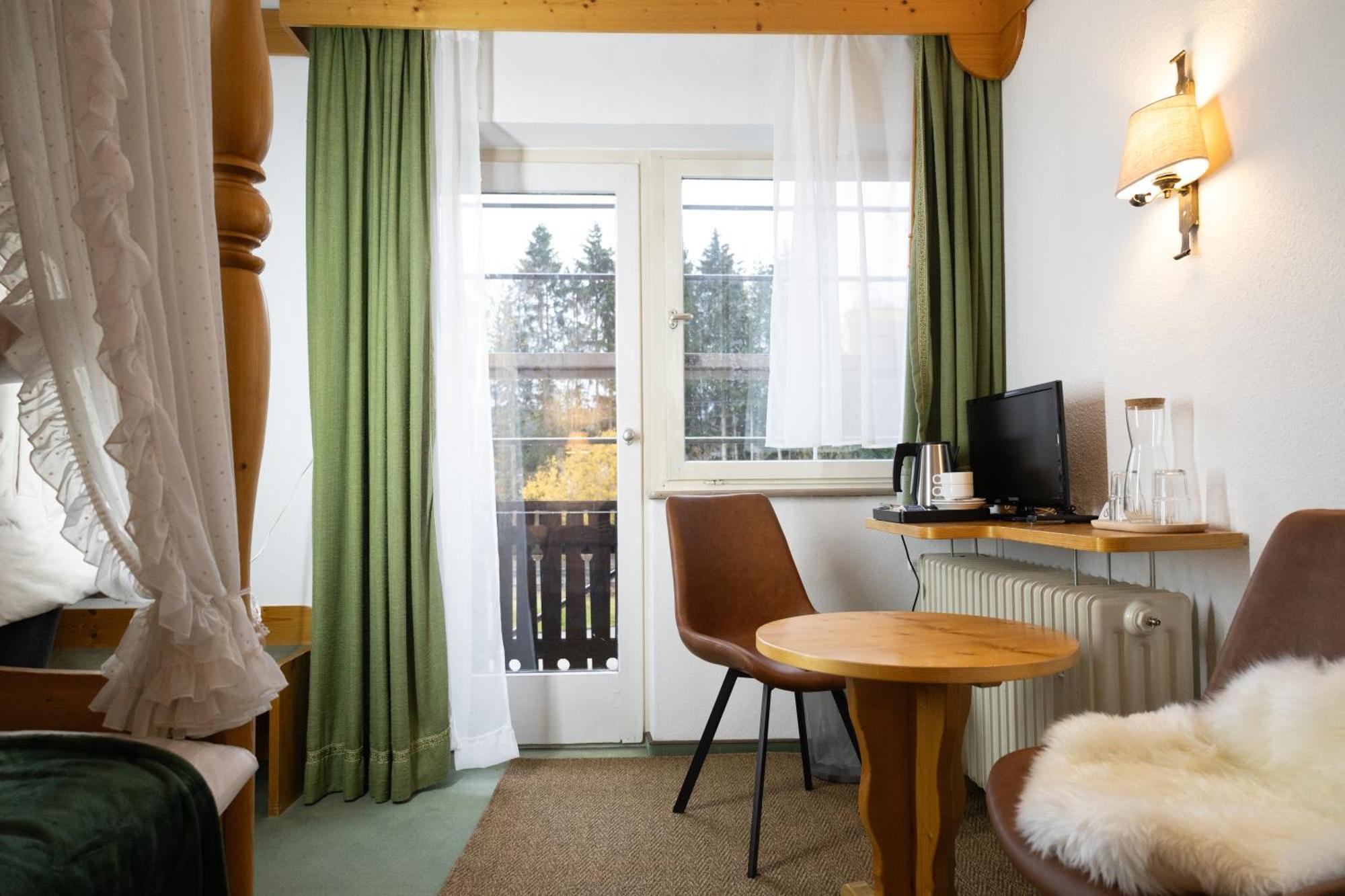 Hotel Zum See, Titisee Esterno foto