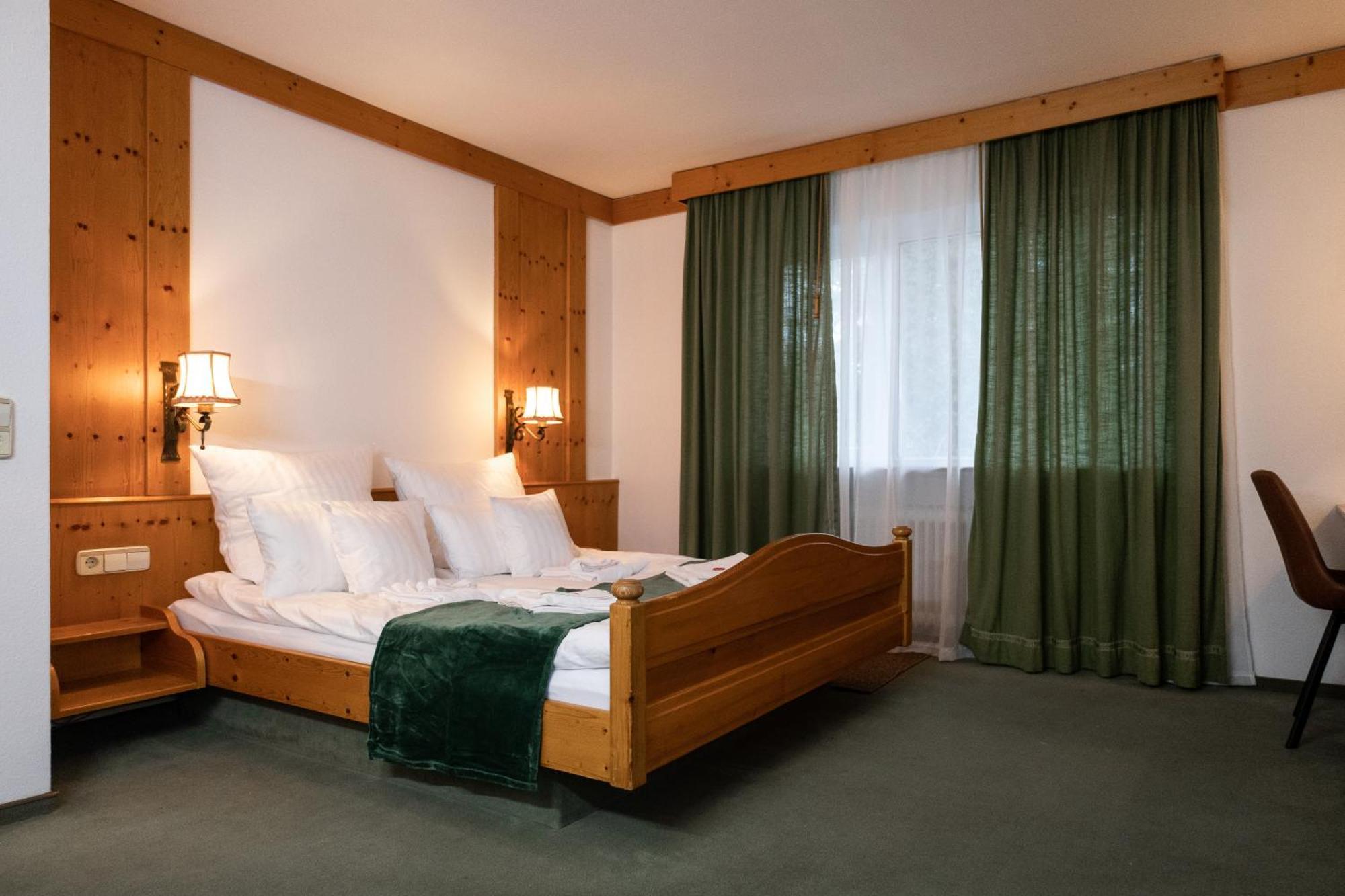 Hotel Zum See, Titisee Esterno foto