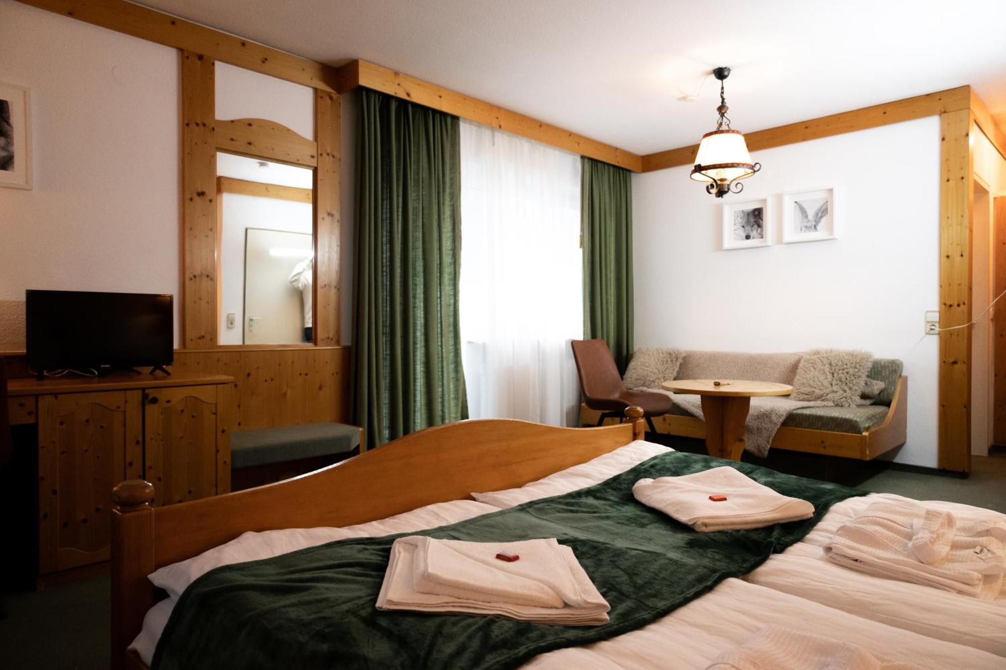 Hotel Zum See, Titisee Esterno foto